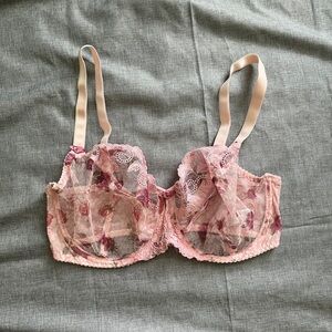 Freya Pink Lace Bra with Underwire and Adjustable Straps 34F